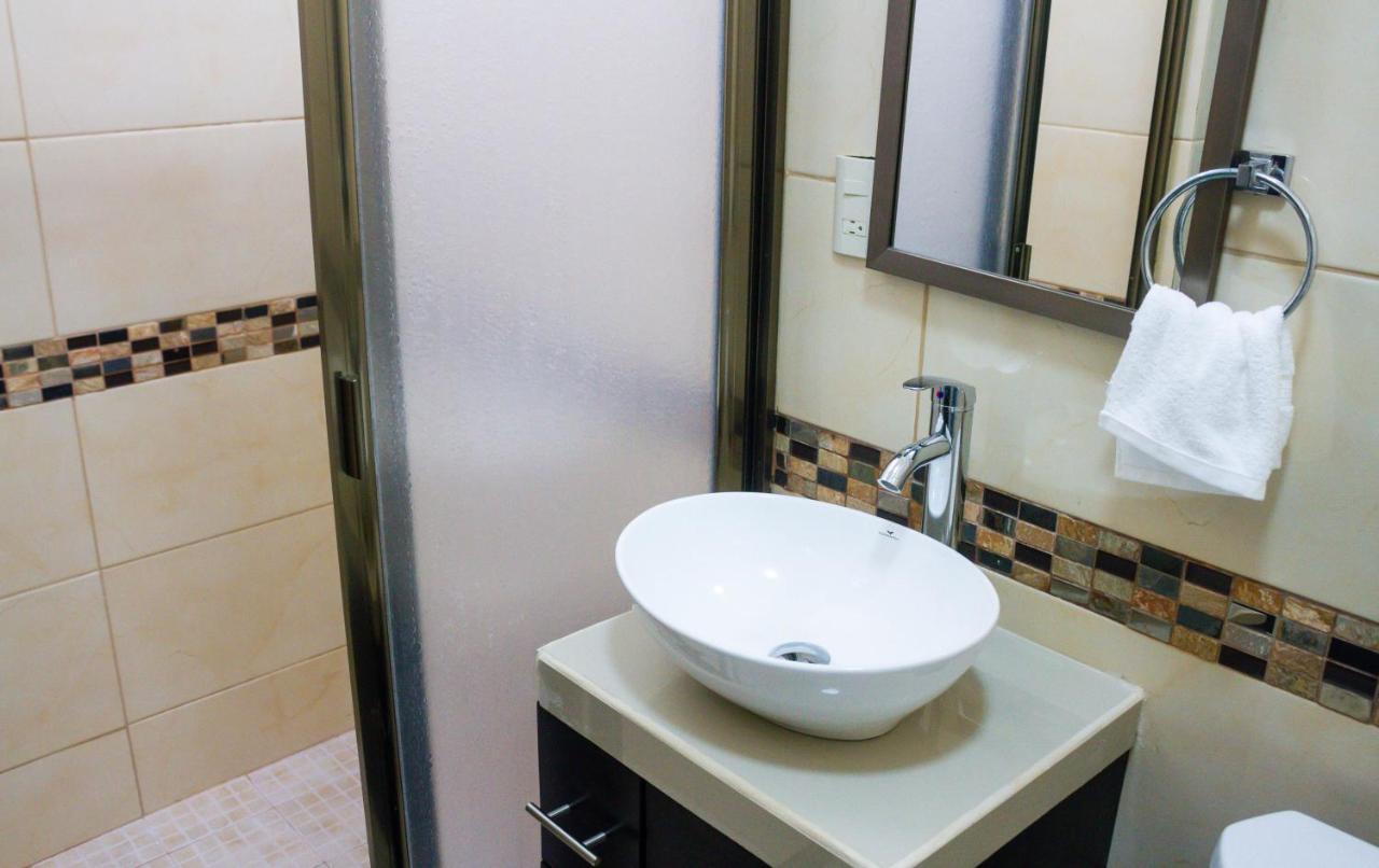 Apartamentos Michael ปาเลงเก ภายนอก รูปภาพ