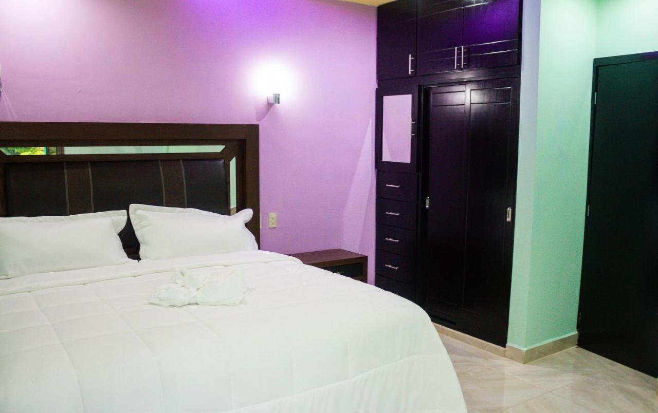 Apartamentos Michael ปาเลงเก ภายนอก รูปภาพ